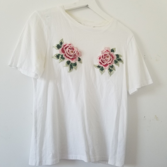 H&M Rose Embroidered Tshirt - Picture 3 of 4